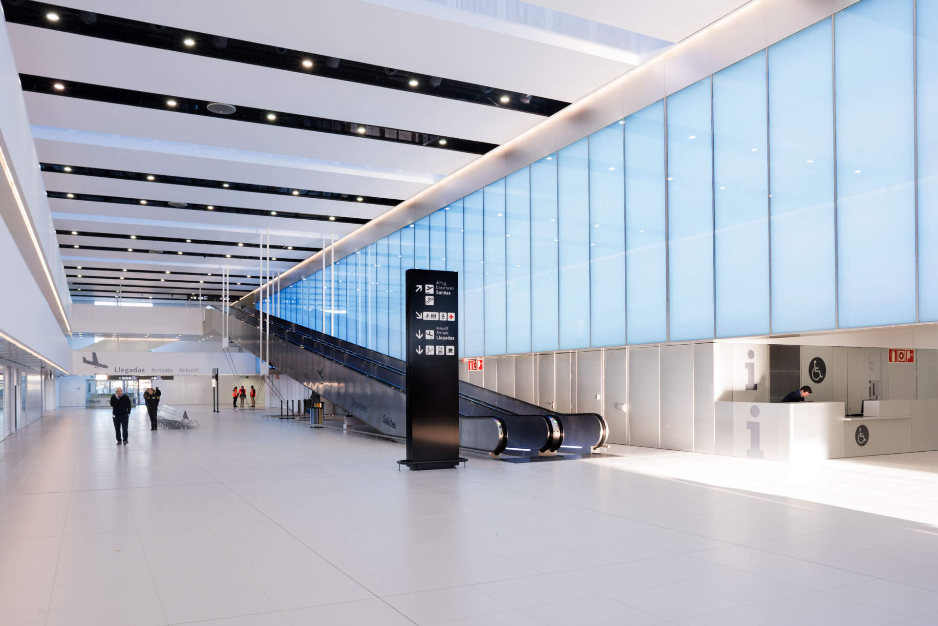 Aeropuerto de Murcia - Curso AVSEC